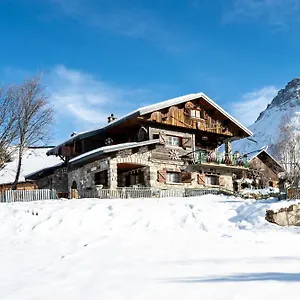  Chalet Les Aiguilles